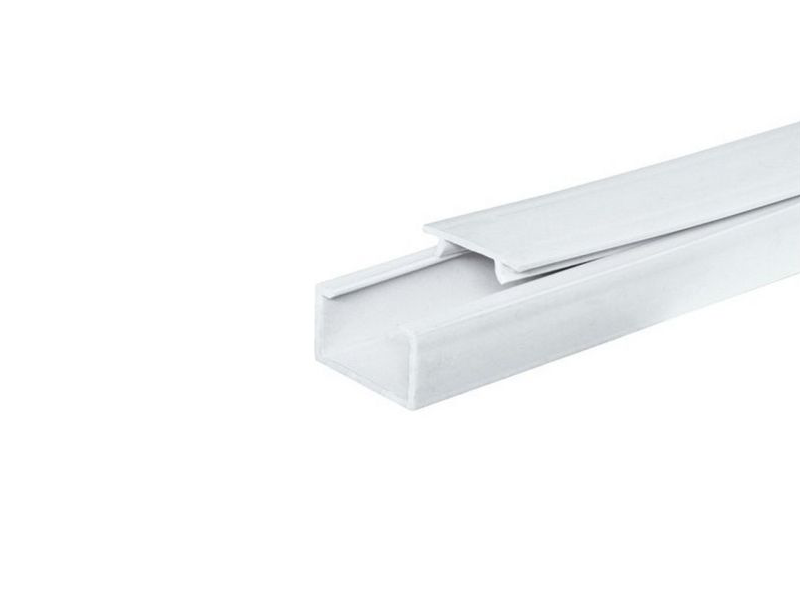 40X16 SELF FIXING TRUNKING PER 3MTR